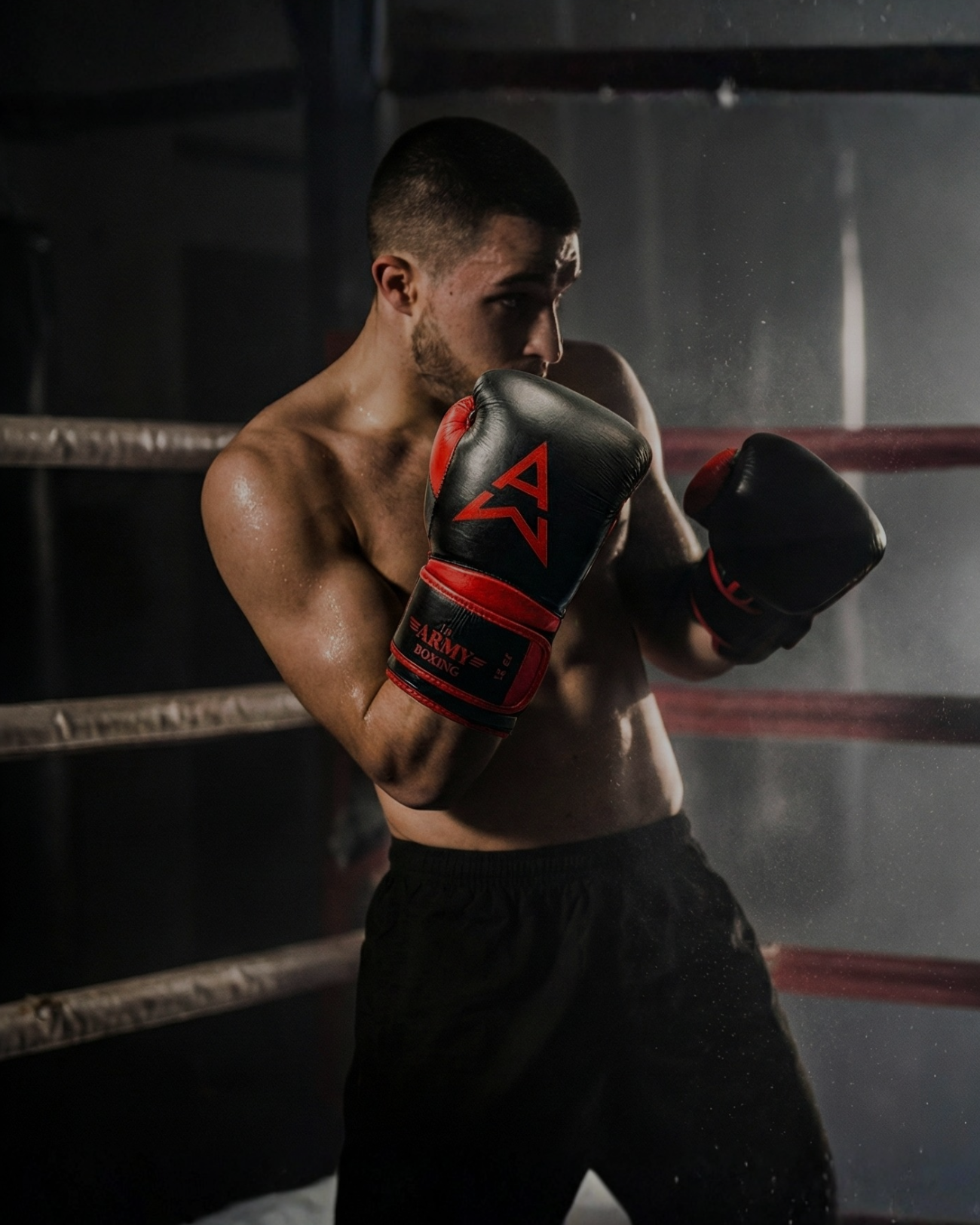 Cómo Elegir Guantes de Boxeo: Guía de Tallas y Protección (2025)